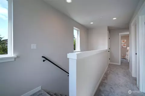 Entry Way - 111 161st Pl SE #B-2, Bothell, WA 98012 photo 2 of 4