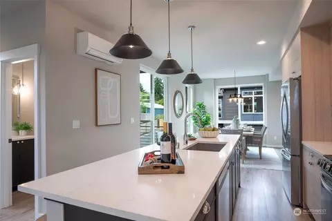 Kitchen - 111 161st Pl SE #B-2, Bothell, WA 98012 photo 2 of 6