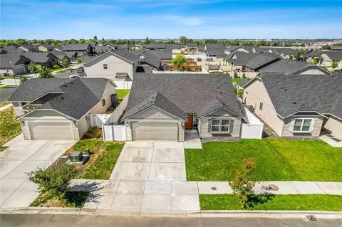 572 S Rees St, Moses Lake, WA 98837