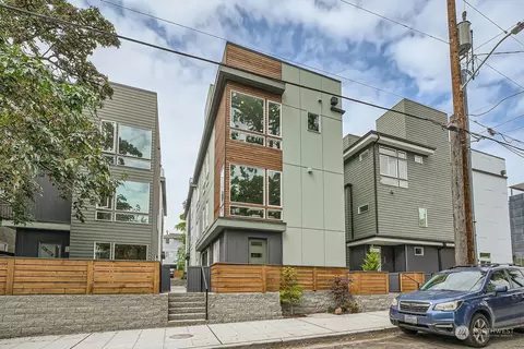 525 22nd Ave #B, Seattle, WA 98122