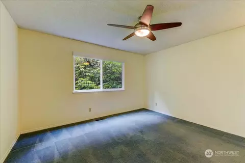 10451 NE 204th Pl, Bothell, WA 98011 photo 10