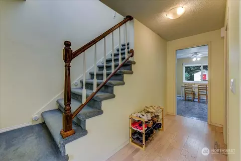 10451 NE 204th Pl, Bothell, WA 98011 photo 5