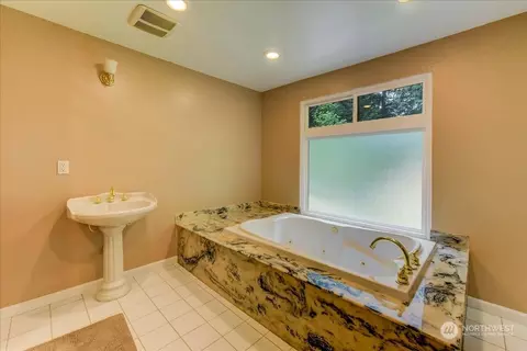 10451 NE 204th Pl, Bothell, WA 98011 photo 26
