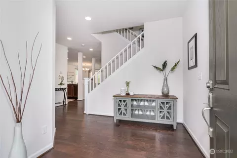 Entry Way - 3619 198th St SE, Bothell, WA 98012 photo 2 of 4