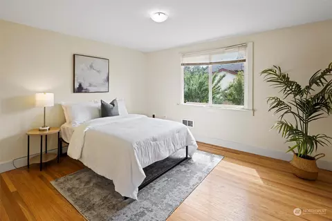 Bedroom - 11120 3rd Ave SE, Everett, WA 98208 photo 1 of 2
