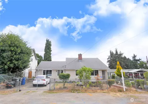 2459 S 135th St, Seatac, WA 98168