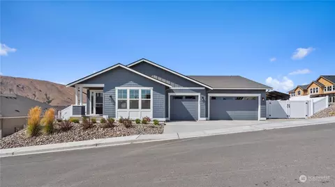 640 S Kent Ave, East Wenatchee, WA 98802