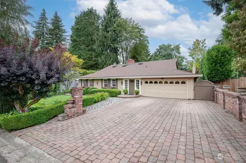 2820 SW 324th Pl, Federal Way, WA 98023