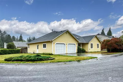 1956 NE Laurie Vei Loop, Poulsbo, WA 98370