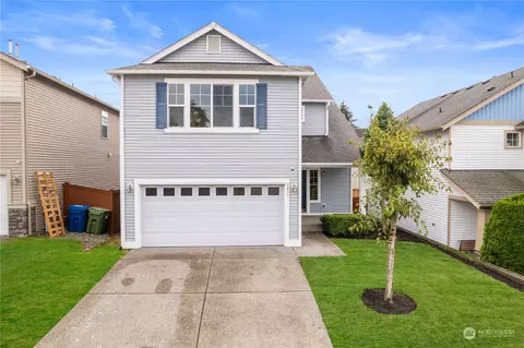 2911 SE 3rd Ct, Renton, WA 98056