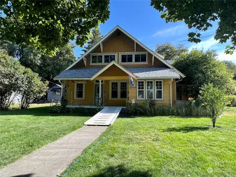 205 S 4th St, Dayton, WA 99328