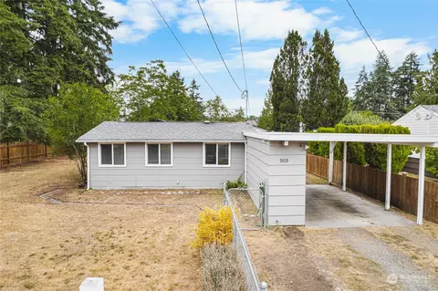 9019 Newgrove Ave SW, Lakewood, WA 98498