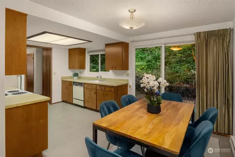 Dining - 40214 228th Way SE, Enumclaw, WA 98022 photo 2 of 2