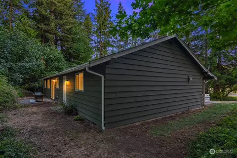 Exterior - 40214 228th Way SE, Enumclaw, WA 98022 photo 6 of 8