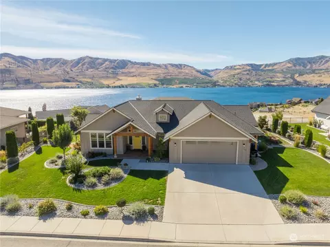 120 Ridgeview Dr, Chelan, WA 98816