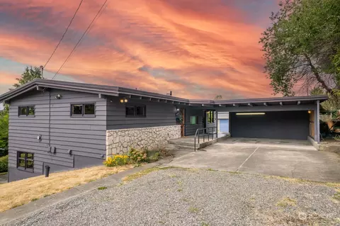 4824 S Kenny St, Seattle, WA 98118