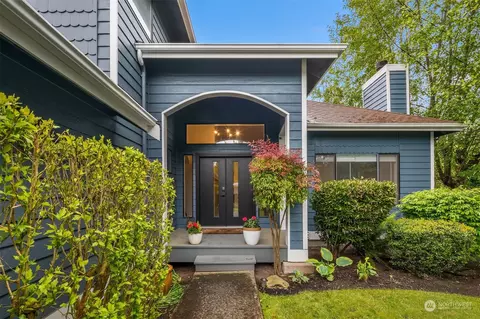 7600 173rd St SW, Edmonds, WA 98026
