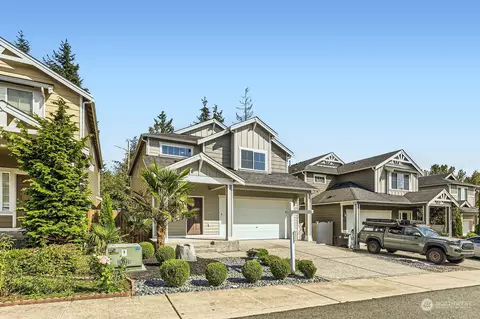Exterior - 9307 5th Dr SE, Everett, WA 98208 photo 3 of 7
