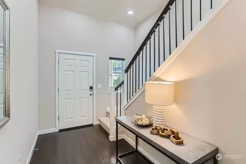 Entry Way - 9307 5th Dr SE, Everett, WA 98208 photo 1 of 1