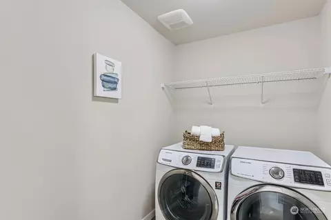 Other - 9307 5th Dr SE, Everett, WA 98208 photo 5 of 6