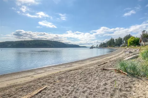 1981 1983 Obstruction Pass Rd, Olga, WA 98279