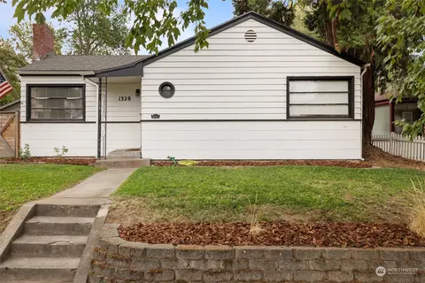 1328 Figueroa, Walla Walla, WA 99362