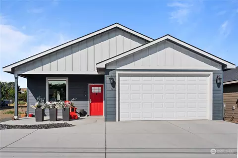 37 N Maple St, Soap Lake, WA 98851