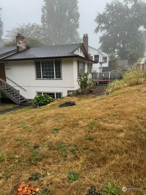 9454 37th Ave SW, Seattle, WA 98126