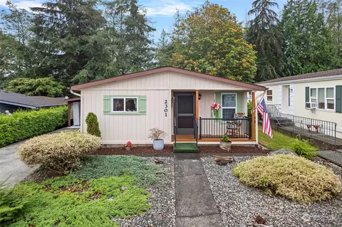 2301 Vista Ln, Anacortes, WA 98221
