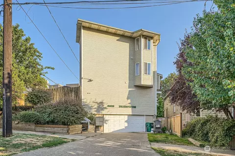 2629 SW Nevada St #101, Seattle, WA 98126