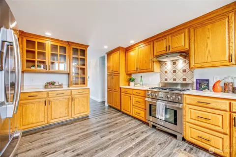 417 E 31st St, Bremerton, WA 98310 photo 20