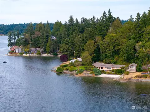 3195 Rocky Point Rd NW, Bremerton, WA 98312
