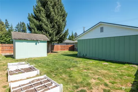 Exterior - 2255 34th Ave, Longview, WA 98632 photo 7 of 7