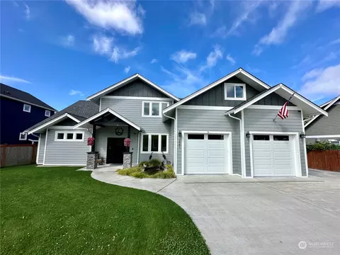 221 Tarragon Ave, Camano Island, WA 98282