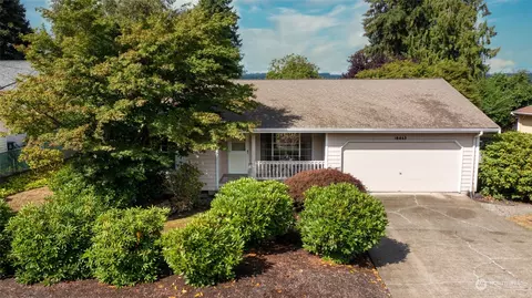 18463 10th Ave NE, Poulsbo, WA 98370