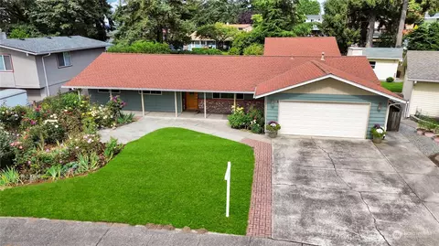 2426 SW 308th Pl, Federal Way, WA 98023