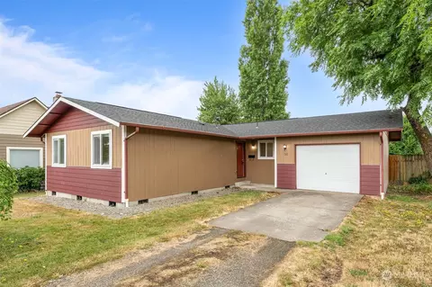 130 SW 10th St, Chehalis, WA 98532