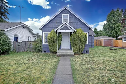 1617 4th St, Marysville, WA 98270