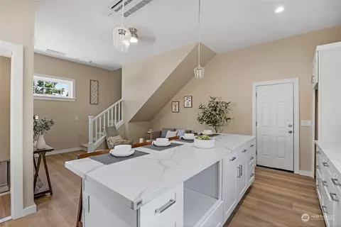 2405 State St #B, Everett, WA 98201 photo 13