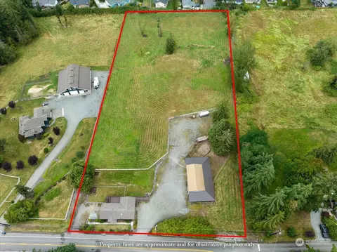 2725 E Blackburn Rd, Mount Vernon, WA 98274