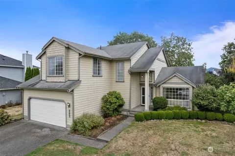 497 Blanchat Ct, Enumclaw, WA 98022