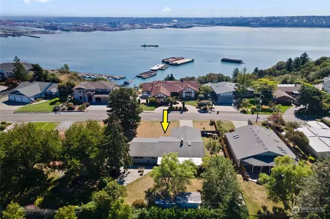 1503 49th St NE, Tacoma, WA 98422