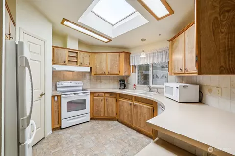 836 Harman Way S #27, Orting, WA 98360 photo 14