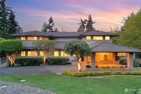 2323 Nanaimo Ct NE, Tacoma, WA 98422
