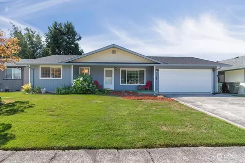 4449 Constitution Ln, Longview, WA 98632