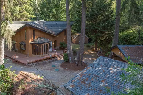 282 El Camino Dr, Sequim, WA 98382