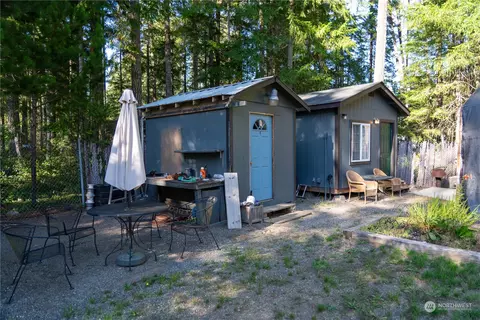 72 N Coho Ct, Hoodsport, WA 98548