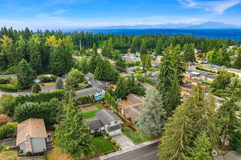 View/Area - 3421 110th St SE, Everett, WA 98208 photo 2 of 4