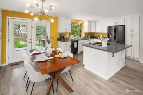 Kitchen - 3421 110th St SE, Everett, WA 98208 photo 1 of 5