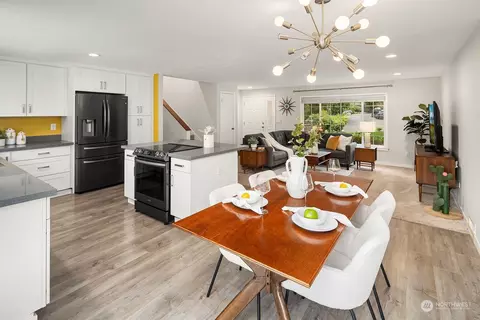 Dining - 3421 110th St SE, Everett, WA 98208 photo 2 of 2